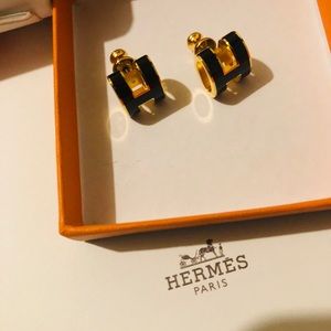 Earrings by Hermès